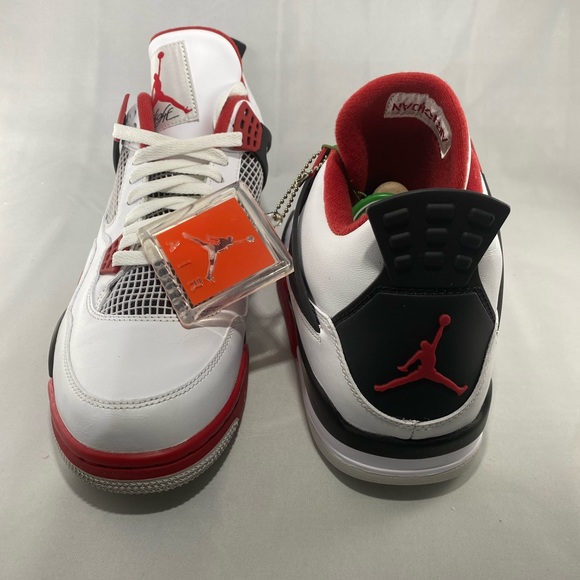 Air Jordans Retro4 size 11 men’s - Picture 3 of 6